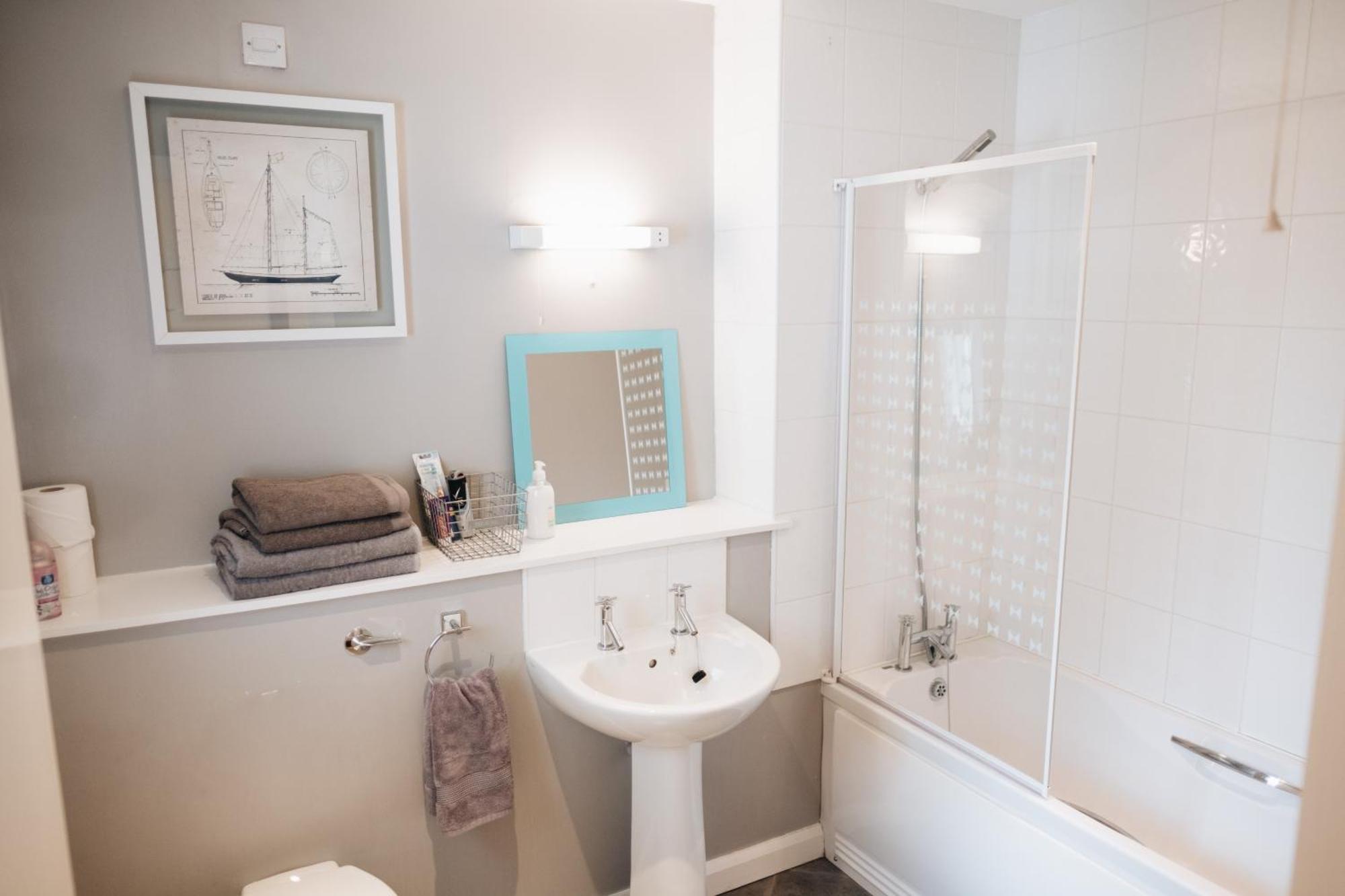 Comfortable Belfast City Centre Apartment Exterior foto